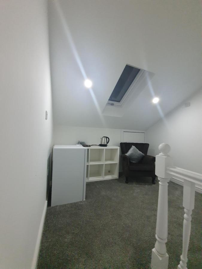 Beautiful Rooms Shaw St And Pine St Бери Экстерьер фото