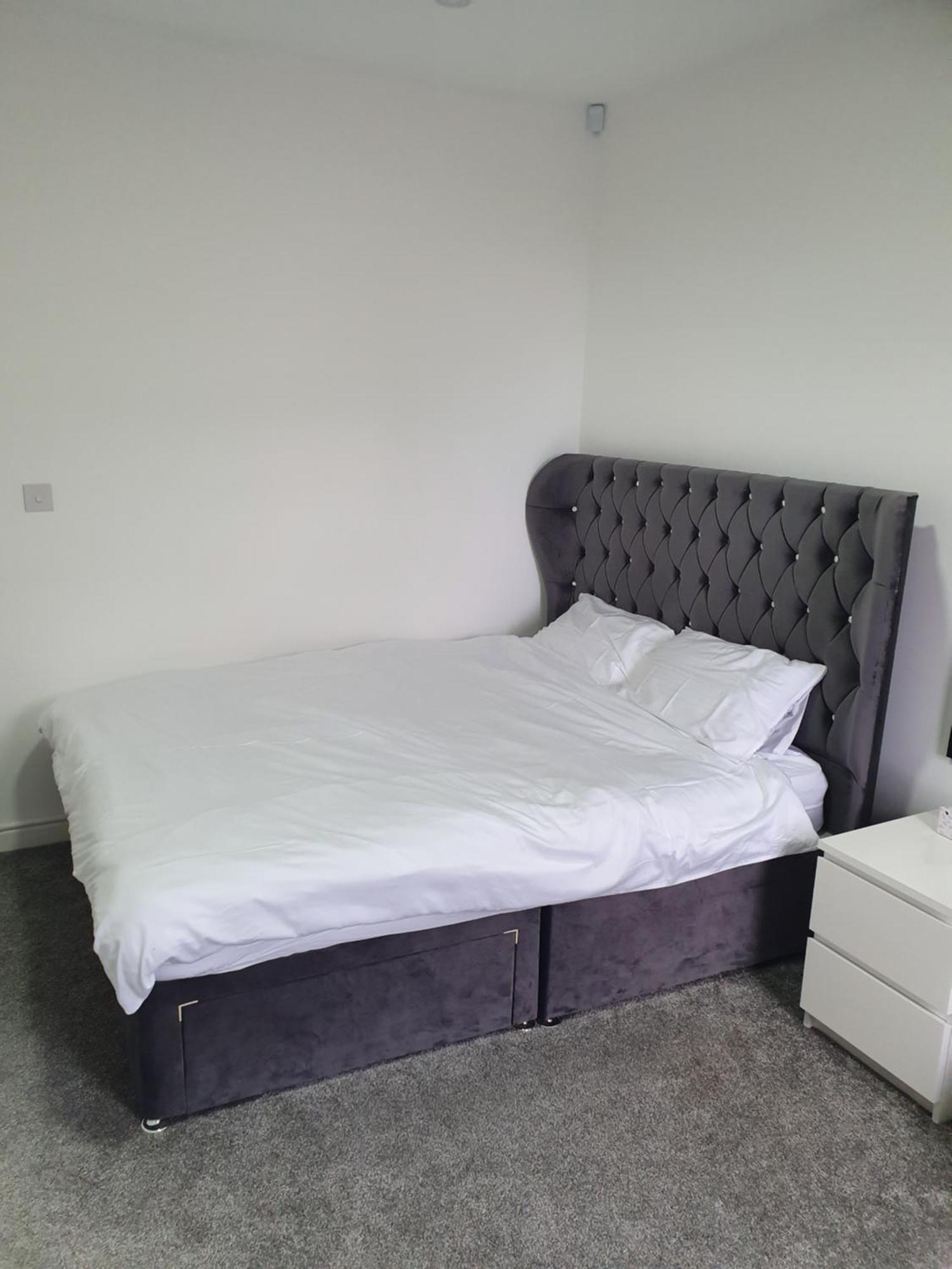 Beautiful Rooms Shaw St And Pine St Бери Номер фото